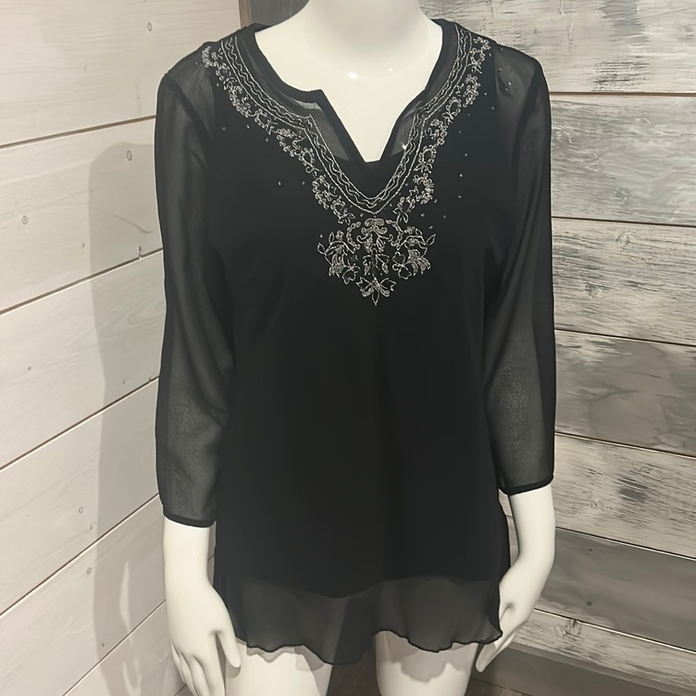 Beautiful black 2 layer top with silver threaded detailing on front.